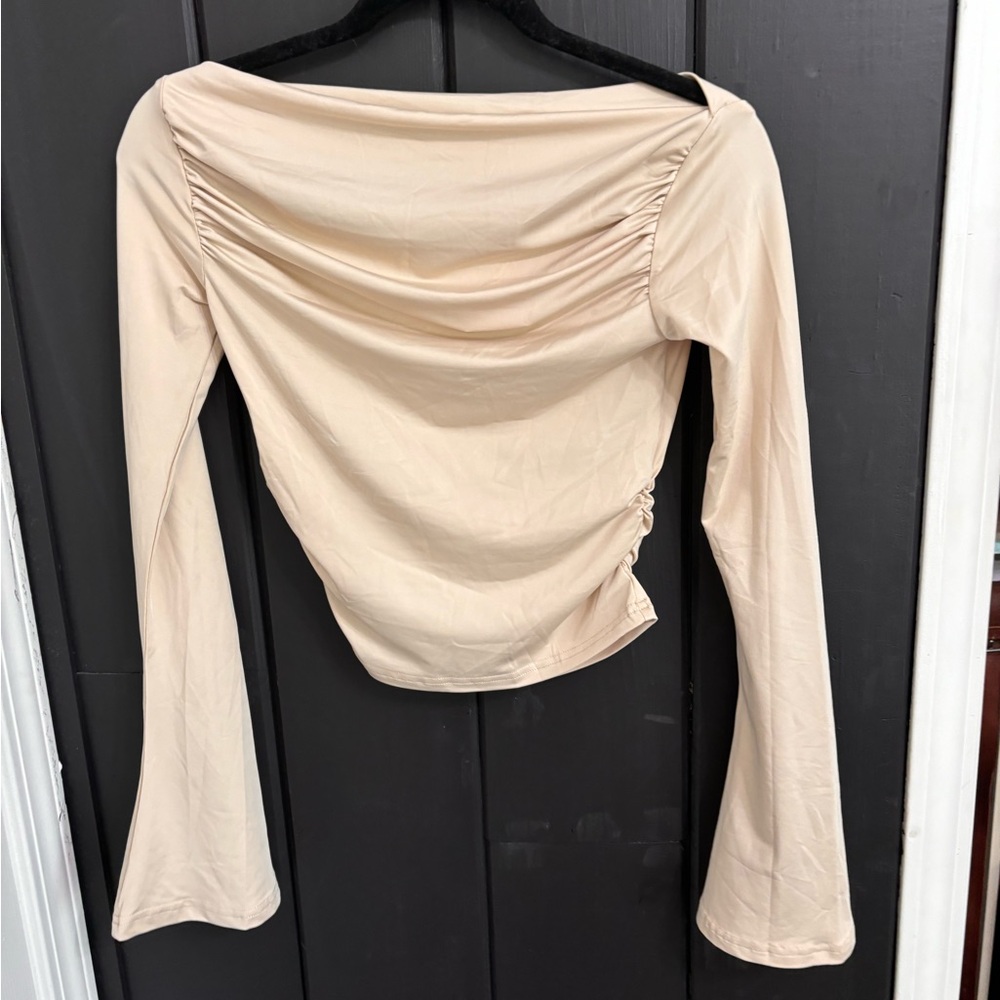 Edikted size small cream off the shoulder top
